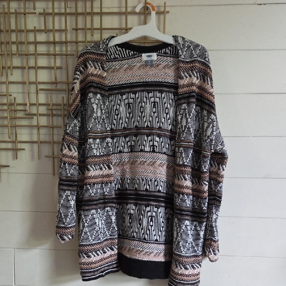 Old Navy Black, White and Tan Patterned Cardigan
